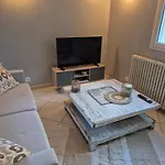 Maison De Gare, 8 Personnes, 20 Min Puy Du F *
