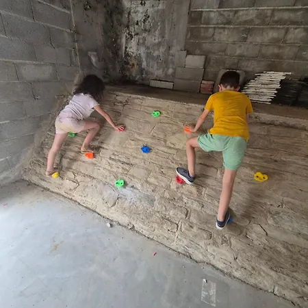 Villa Maison De Gare, 8 Personnes, 20 Min Puy Du F