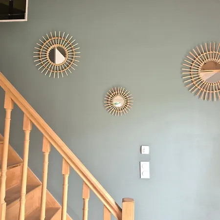 Maison De Gare, 8 Personnes, 20 Min Puy Du F *