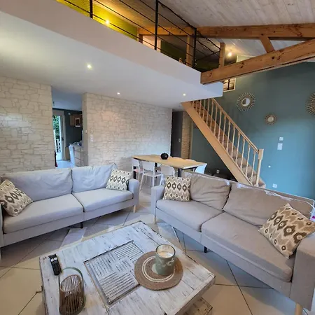 Maison De Gare, 8 Personnes, 20 Min Puy Du F * Mouchamps