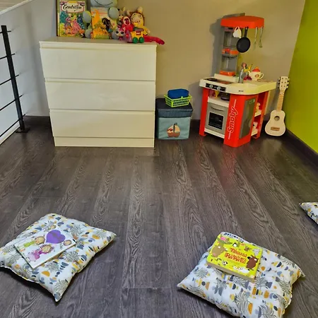 Maison De Gare, 8 Personnes, 20 Min Puy Du F