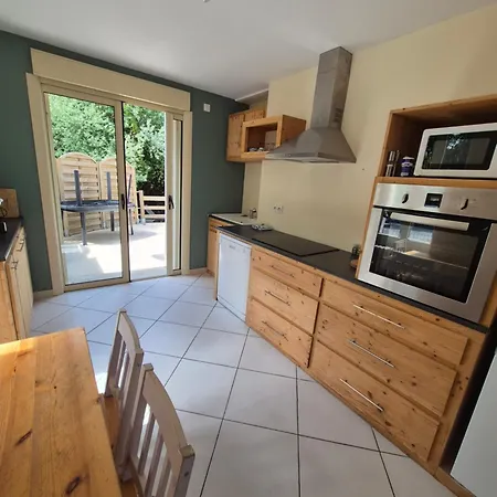 Maison De Gare, 8 Personnes, 20 Min Puy Du F 别墅 Mouchamps