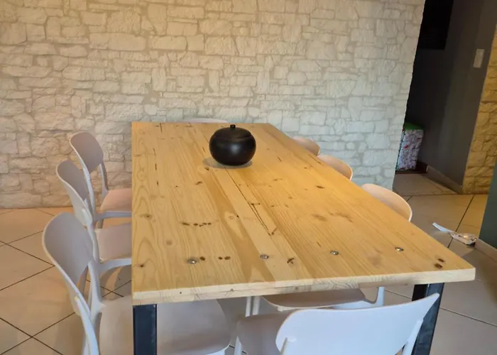 Maison De Gare, 8 Personnes, 20 Min Puy Du F Villa *